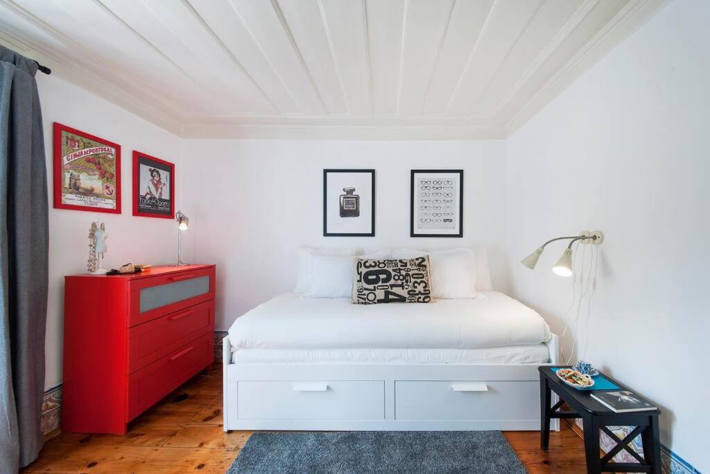 Charming 2 Bedroom Apartment Avenida Da Liberdade リスボン エクステリア 写真