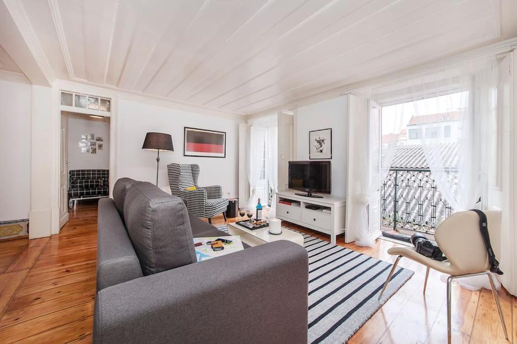 Charming 2 Bedroom Apartment Avenida Da Liberdade リスボン エクステリア 写真