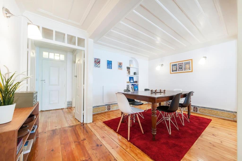 Charming 2 Bedroom Apartment Avenida Da Liberdade リスボン エクステリア 写真