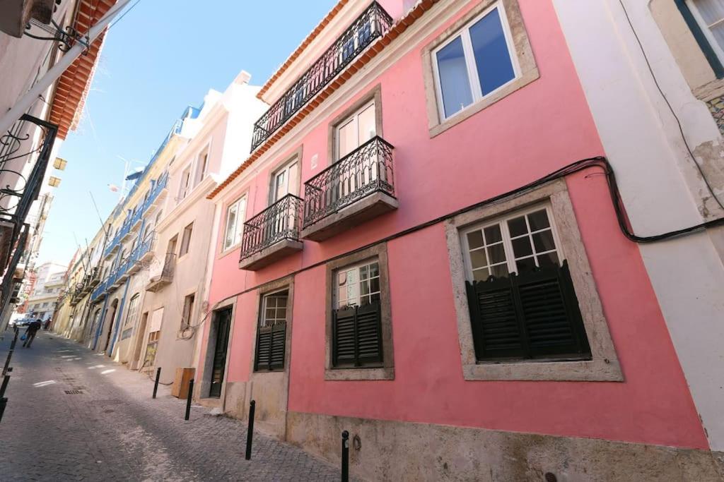 Charming 2 Bedroom Apartment Avenida Da Liberdade リスボン エクステリア 写真